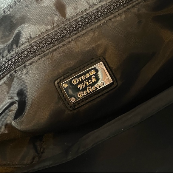 Bradbury Exchange Forever Disney Shoulder Bag - Picture 4 of 6